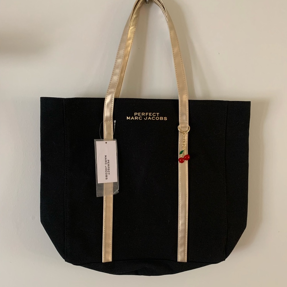 Marc Jacobs Perfect Tote Bag 💼